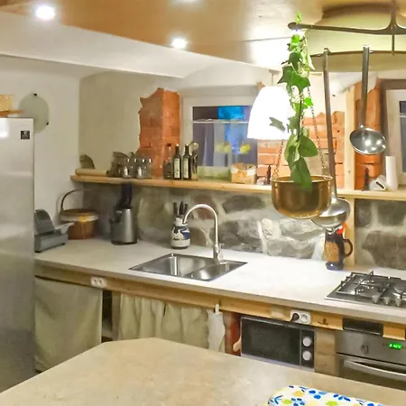 Stunning Apartment In Stojcino With Sauna Apartment *