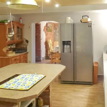 Stunning In With Sauna Apartman *